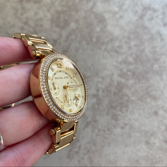 Michael Kors Gold Watch - Picture 12 of 16